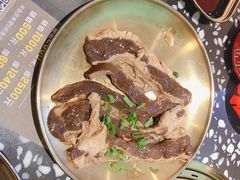 -黑牛の場烤肉(摩天活力城店)