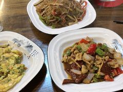 -缘来聚·徽菜名店(黄山宏村店)