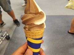 双色冰激凌-宜家·瑞典风味餐厅(北京西红门店)