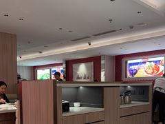 -海底捞火锅(杭州庆春路夜宵主题店)
