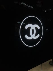 -Chanel