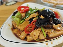 -俺家菜馆(百里峡店)