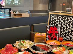-牛YO寿喜烧·铁板烧和牛火锅自助(市府恒隆店)
