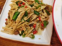 -下梅人家土菜馆(历史文化餐厅度假区店)