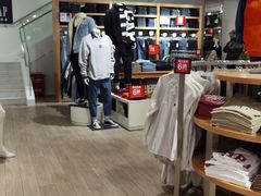 -GAP(厦门加州商业广场店)
