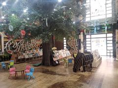 -钟书阁(松江泰晤士小镇店)