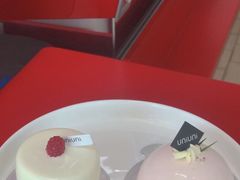 -UNI UNI(环亚凯瑟琳店)