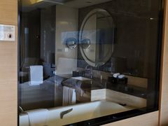 -广州花都皇冠假日酒店
