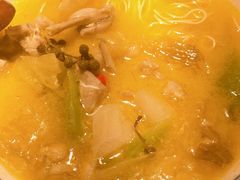 酱爆牛蛙面-十面春风·江南面馆(崇宁路店)