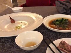 -粤尚腾香居中餐厅(首都机场希尔顿店)