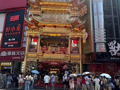 -万泊酒店(长沙五一广场国金中心店)