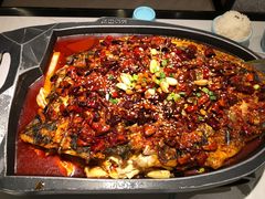-江边城外烤全鱼(龙德广场店)