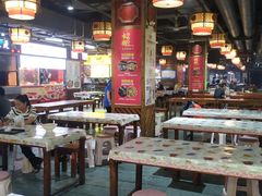-水街美食城(泛宇邕江一品店)