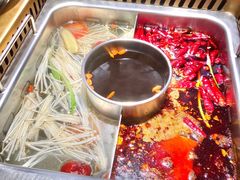 潮货鸳鸯锅|现炒锅底-雾都渣渣火锅(南城智汇城店)