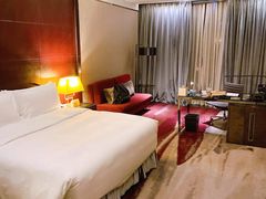 -广州天河希尔顿酒店