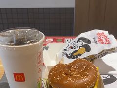 -麦当劳(宝龙店)