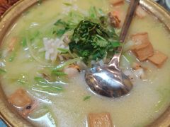 萝卜丝炖海鲜-绿岛酒楼(小海地店)