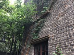 -也枫·小黄楼(南山路旗舰店)