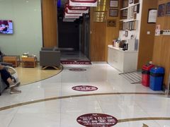 -雅悦齿科(顾村公园店)