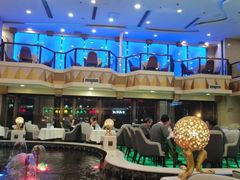 -碧中海汤泉汗蒸酒店