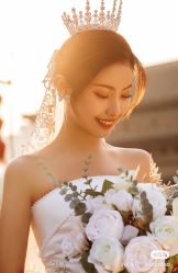 -红番婚纱礼服