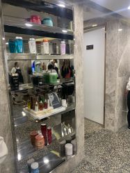 -UnHair Salon