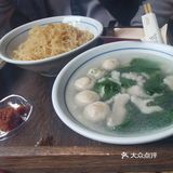 桌子和托盘的尺寸需要考量一下