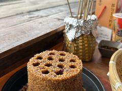 -包整·丝娃娃(一览甲秀楼风景店)