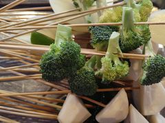 -钢管厂五区小郡肝串串香(蜀都万达店)