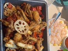 -荷塘秋月·本帮江浙菜(国权路店)