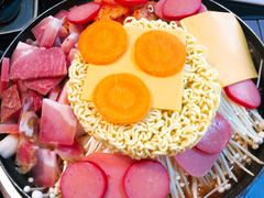 -炙韩料理·部队锅专门店