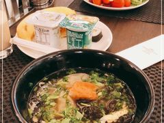 -乐咖啡西餐厅(太湖皇冠假日酒店)