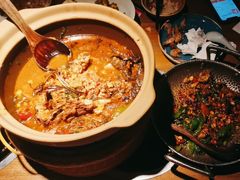 -吃饭皇帝大土家民族菜(正大广场店)