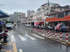 -霞涌市场海鲜摆卖区