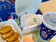 -德克士(崂山百货店)