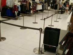 -优衣库(北京万柳华联购物中心店)