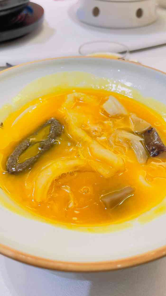 祥记燕翅鲍(朝阳门soho店)-"比较适合商务宴请的一家店 包厢很大很