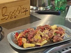 -马路牙子烧烤音乐酒馆(望京店)
