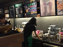 -星巴克臻选(周浦万达店)