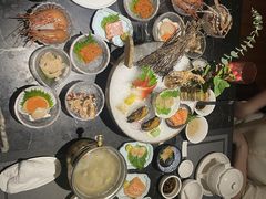 -半岛翡丽海鲜自助餐厅(观风亭店)