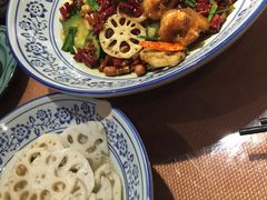 -佬湘楼·27年湘菜(天河都市广场店)