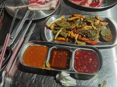 -马路牙子地桌烤肉(工体店)