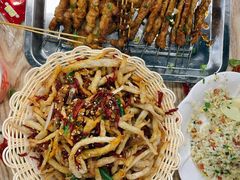 -江城燕子大排档(江汉路步行街店)