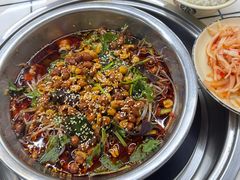 -周良天山牛杂城(天山路总店)