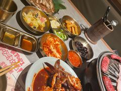-草家酱蟹炭火烤肉店(珲春南路一店)