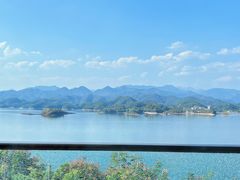 -千岛湖忆湖度假酒店(中心湖景区店)
