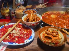 -萍姐火锅·公路夜市(武汉首店)