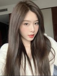 -诗悦发型烫染SALON