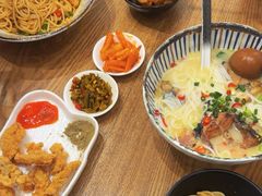 -鲜越鲜鱼粉(财富购物中心店)