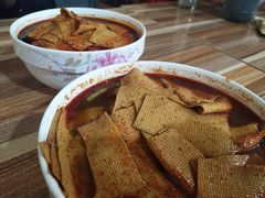 -老字号杨坡红油米线腊汁肉夹馍(东四道巷店)